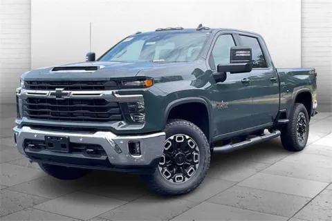 Photos of 2025 Chevrolet Silverado 2500 HD LT for sale in Independence, MO at Cable Dahmer Chevrolet of Independence