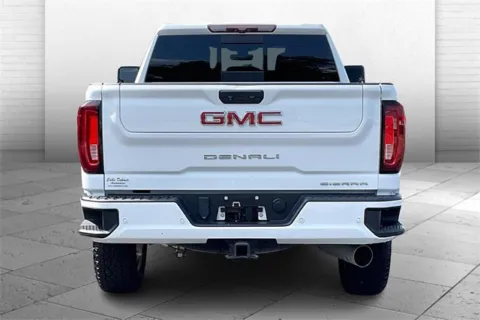 Another view of 2022 GMC Sierra 2500 HD Denali for sale in Independence, MO at Cable Dahmer Chevrolet of Independence