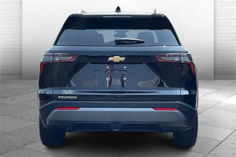 More photos of 2026 Chevrolet Equinox LT at Cable Dahmer Chevrolet of Independence, MO