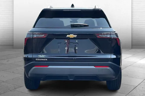 More photos of 2026 Chevrolet Equinox FWD LT at Cable Dahmer Chevrolet of Independence, MO