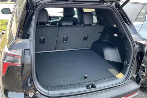 More photos of 2026 Chevrolet Equinox LT at Cable Dahmer Chevrolet of Independence, MO