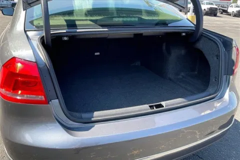 More photos of 2013 Volkswagen Passat SEL Premium at Cable Dahmer Chevrolet of Independence, MO