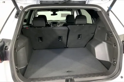 More photos of 2022 Chevrolet Equinox LT at Cable Dahmer Chevrolet of Independence, MO