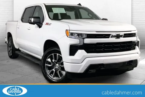 White 2024 Chevrolet Silverado 1500 RST for sale in Independence, MO