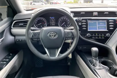 More photos of 2018 Toyota Camry LE at Cable Dahmer Chevrolet of Independence, MO