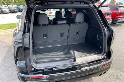 More photos of 2026 Chevrolet Traverse RS at Cable Dahmer Chevrolet of Independence, MO