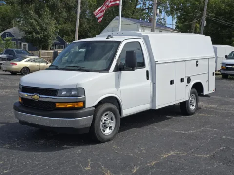 Another view of 2025 Chevrolet Express Cutaway 3500 1WT for sale in Independence, MO at Cable Dahmer Chevrolet of Independence
