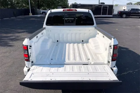 More photos of 2022 Nissan Frontier SV at Cable Dahmer Chevrolet of Independence, MO