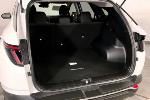 More photos of 2022 Hyundai Tucson SEL at Cable Dahmer Chevrolet of Independence, MO