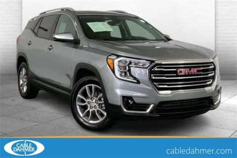 Gray 2024 GMC Terrain SLT for sale in Independence, MO