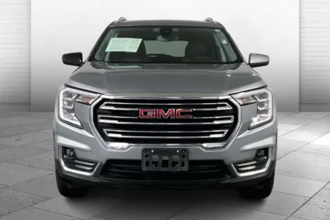 Photos of 2024 GMC Terrain SLT for sale in Independence, MO at Cable Dahmer Chevrolet of Independence