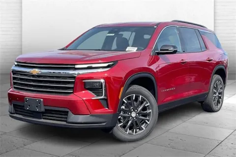 Photos of 2026 Chevrolet Traverse LT for sale in Independence, MO at Cable Dahmer Chevrolet of Independence
