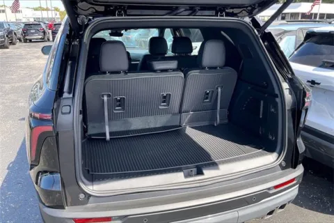 More photos of 2026 Chevrolet Traverse LT at Cable Dahmer Chevrolet of Independence, MO