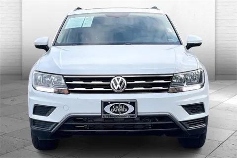 Photos of 2021 Volkswagen Tiguan SE for sale in Independence, MO at Cable Dahmer Chevrolet of Independence
