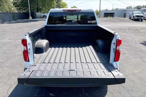 More photos of 2026 Chevrolet Silverado 1500 ZR2 at Cable Dahmer Chevrolet of Independence, MO