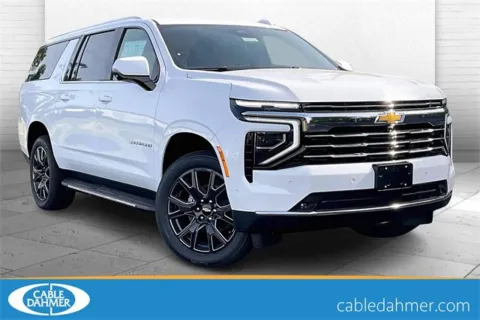 White 2025 Chevrolet Suburban LT for sale in Independence, MO