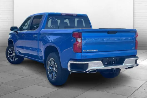 Another view of 2025 Chevrolet Silverado 1500 LT for sale in Independence, MO at Cable Dahmer Chevrolet of Independence
