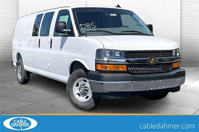 2025 Chevrolet Express Cargo 3500 WT for sale in Independence, MO