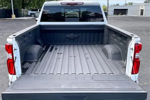 More photos of 2022 Chevrolet Silverado 2500 HD LTZ at Cable Dahmer Chevrolet of Independence, MO