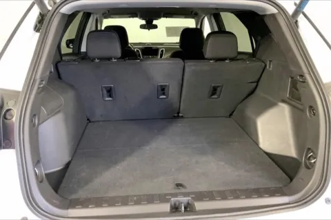 More photos of 2024 Chevrolet Equinox LT at Cable Dahmer Chevrolet of Independence, MO