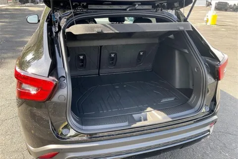 More photos of 2025 Chevrolet Trax 2RS at Cable Dahmer Chevrolet of Independence, MO