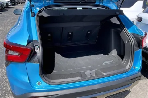 More photos of 2025 Chevrolet Trax ACTIV at Cable Dahmer Chevrolet of Independence, MO