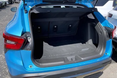 More photos of 2025 Chevrolet Trax ACTIV at Cable Dahmer Chevrolet of Independence, MO