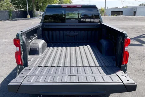 More photos of 2026 CHEVROLET SILVERADO 1500 High Country at Cable Dahmer Chevrolet of Independence, MO