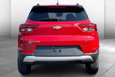 More photos of 2026 Chevrolet Trailblazer LT at Cable Dahmer Chevrolet of Independence, MO