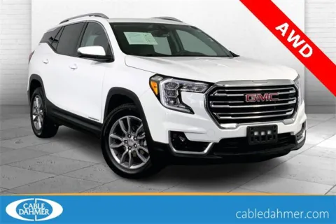 White 2024 GMC Terrain SLT for sale in Independence, MO