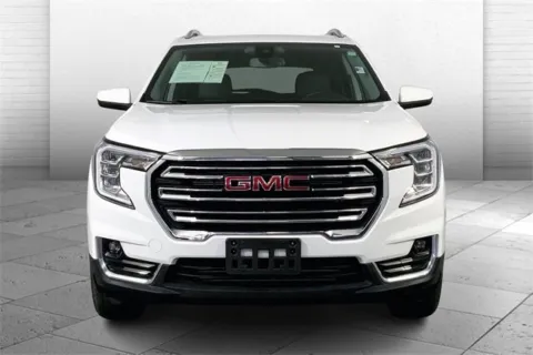 Photos of 2024 GMC Terrain SLT for sale in Independence, MO at Cable Dahmer Chevrolet of Independence