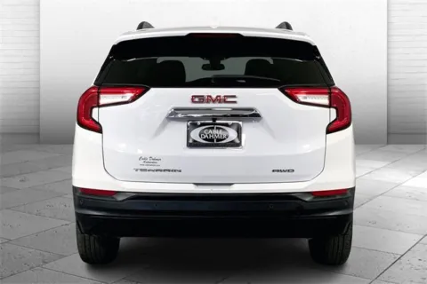 Another view of 2023 GMC Terrain SLE for sale in Independence, MO at Cable Dahmer Chevrolet of Independence