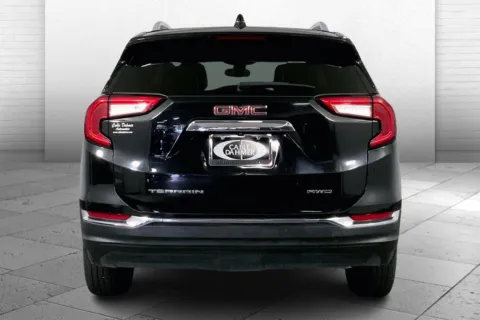 Another view of 2023 GMC Terrain SLT for sale in Independence, MO at Cable Dahmer Chevrolet of Independence