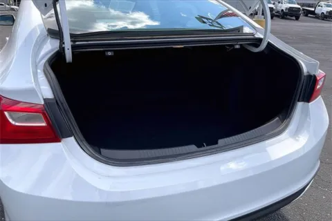 More photos of 2023 Chevrolet Malibu RS at Cable Dahmer Chevrolet of Independence, MO