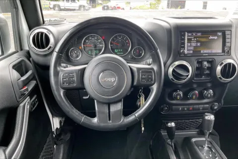 More photos of 2018 Jeep Wrangler JK Unlimited Sahara at Cable Dahmer Chevrolet of Independence, MO