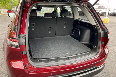 More photos of 2023 Jeep Grand Cherokee Limited at Cable Dahmer Chevrolet of Independence, MO