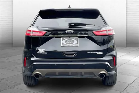 Another view of 2019 Ford Edge Titanium for sale in Independence, MO at Cable Dahmer Chevrolet of Independence