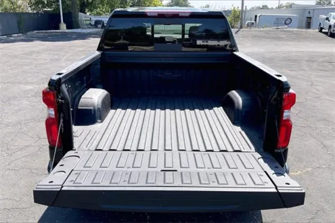 More photos of 2026 Chevrolet Silverado 1500 ZR2 at Cable Dahmer Chevrolet of Independence, MO