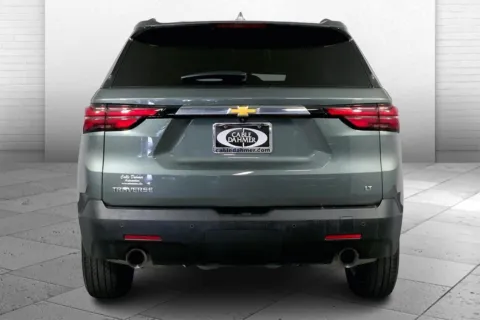 Another view of 2022 Chevrolet Traverse LT Cloth for sale in Independence, MO at Cable Dahmer Chevrolet of Independence