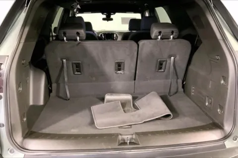 More photos of 2022 Chevrolet Traverse LT Cloth at Cable Dahmer Chevrolet of Independence, MO