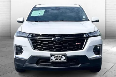 Photos of 2024 Chevrolet Traverse Limited RS for sale in Independence, MO at Cable Dahmer Chevrolet of Independence
