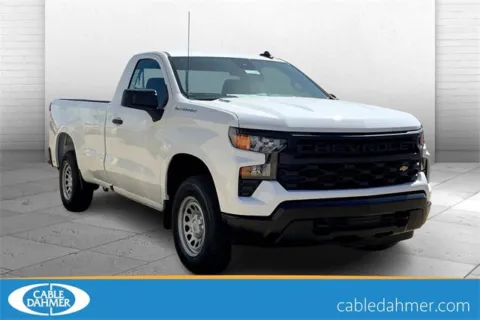 White 2025 Chevrolet Silverado 1500 WT for sale in Independence, MO