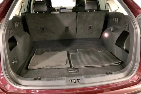 More photos of 2024 Ford Edge SEL at Cable Dahmer Chevrolet of Independence, MO