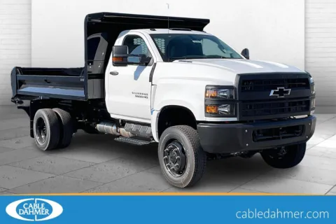 White 2024 Chevrolet Silverado 5500 HD Work Truck for sale in Independence, MO