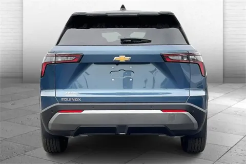 More photos of 2026 Chevrolet Equinox LT at Cable Dahmer Chevrolet of Independence, MO