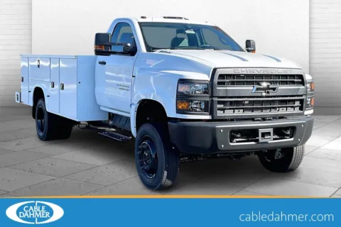White 2024 Chevrolet Silverado MD Work Truck for sale in Independence, MO
