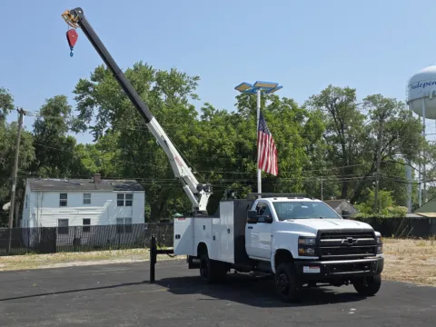 White 2024 Chevrolet Silverado 6500 HD Work Truck for sale in Independence, MO