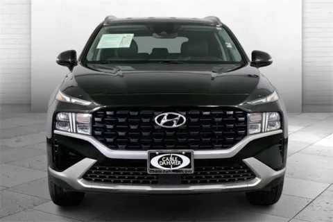 Photos of 2023 Hyundai Santa Fe SEL for sale in Independence, MO at Cable Dahmer Chevrolet of Independence