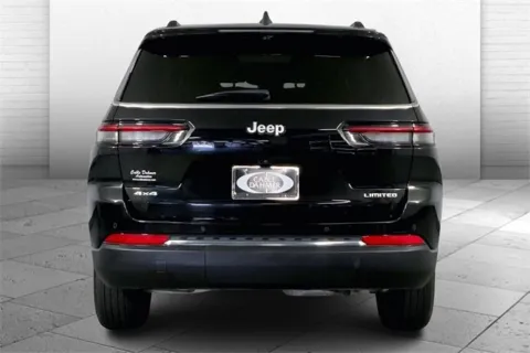 Another view of 2024 Jeep Grand Cherokee L Limited for sale in Independence, MO at Cable Dahmer Chevrolet of Independence