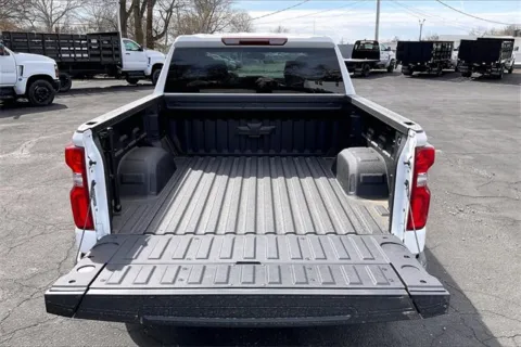 More photos of 2025 Chevrolet Silverado 1500 LTZ at Cable Dahmer Chevrolet of Independence, MO